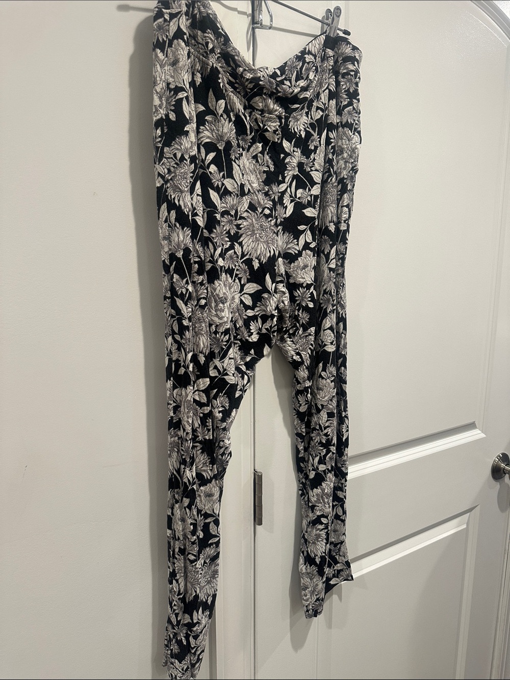 Soma XL Black & White Floral Harem Pants - Women